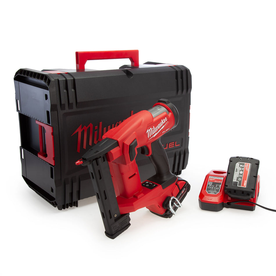 Milwaukee M18 FUEL FNCS18GS-202X Brushless Narrow Crown Stapler (2 x 2.0Ah Batteries)